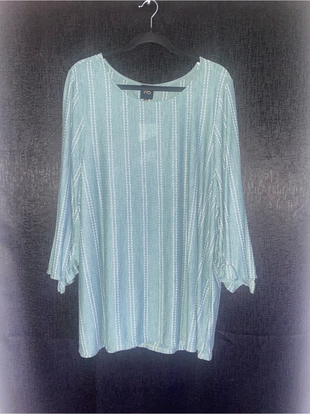 W5 - NWT Green & White  Vertical Stripe Tunic Top size 3X